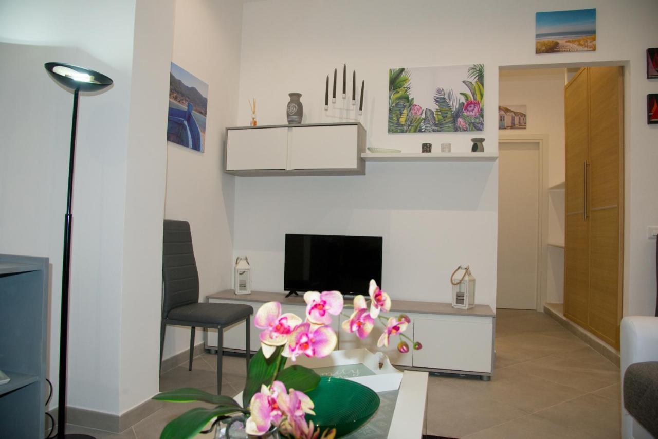 Mondello Manick Mare Apartment Palermo Exterior foto